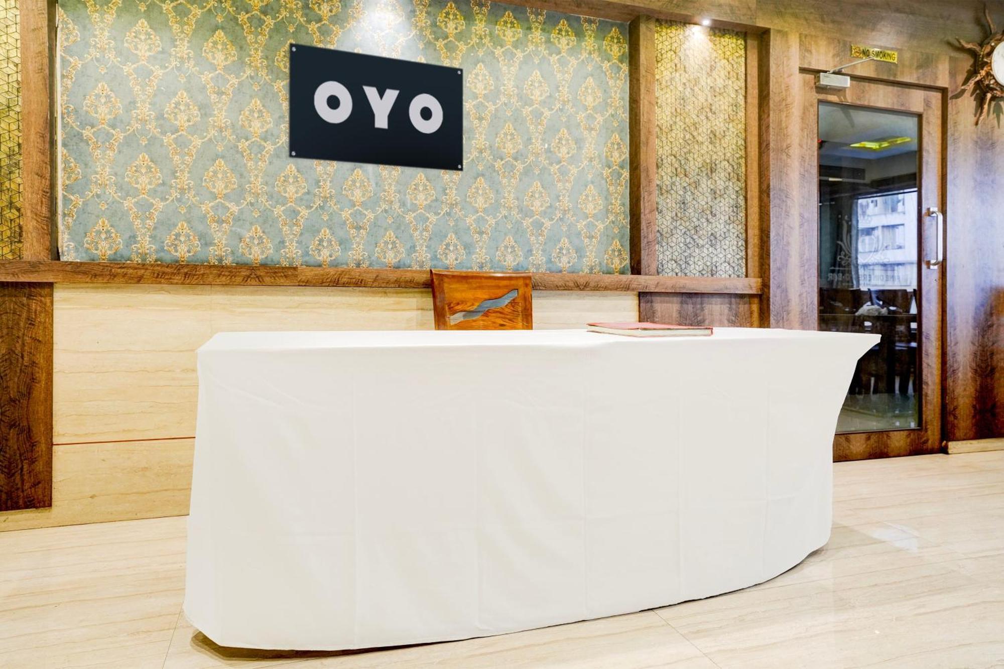 Super Hotel O Divine Fine Dine Lodging And Boarding Kalyān Buitenkant foto